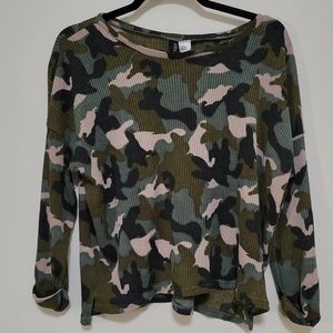 Divided Camo sweater